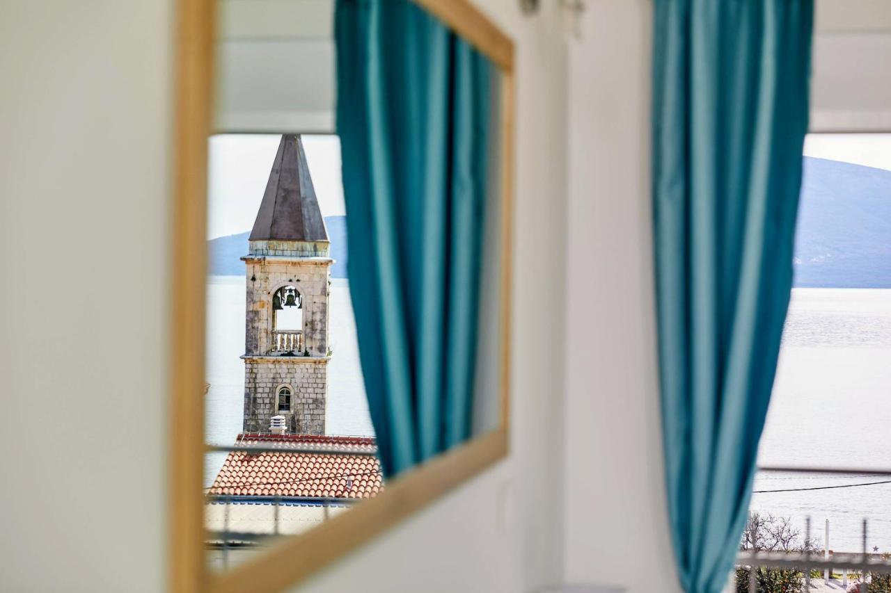 Bayview Apartments Tivat Montenegro Exterior photo